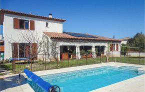 Nice home in Canet with Outdoor swimming pool, WiFi and 5 Bedrooms